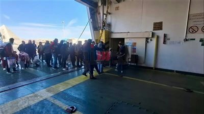 مغادرة 167 مواطن سوري ميناء نويبع عائدين لبلادهم