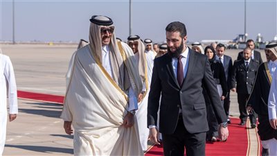 أمير قطر يصل إلى مطار دمشق في إطار زيارة رسمية إلى سوريا