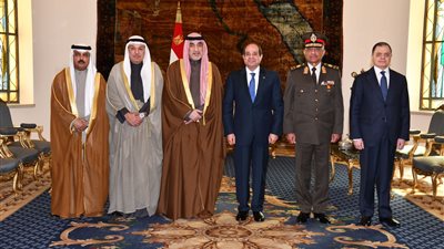 السيسي يستقبل النائب الأول لرئيس مجلس الوزراء وزير الدفاع والداخلية بدولة الكويت