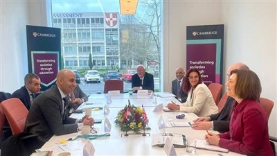 وزير التربية والتعليم يزور جامعة كامبريدج 