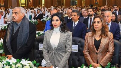 وزيرة التنمية المحلية تشارك في تدشين البابا تواضروس الثاني لكنيسة السيدة العذراء بمدينتي