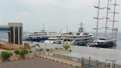 إعادة فتح ميناء الغردقة البحري وإنتظام الحركة الملاحية بموانئ البحر الأحمر