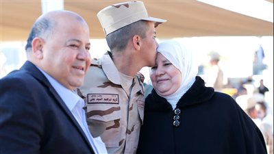  الأكاديمية العسكرية المصرية تستقبل الزيارة الأولى لأسر الطلبة الجدد خلال فترة الإعداد العسكرى 