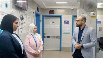 نائب الرعاية الصحية بالسويس يتفقد وحدة طب أسرة السلام 1