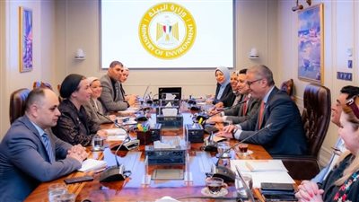 وزيرة البيئة تستقبل محافظ الفيوم ويبحثان آخر تطورات مشروع 