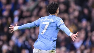 علاء مبارك يثير تفاعلا بتعليقه على 