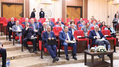 وزير التعليم العالي يرأس اجتماع مجلس الجامعات الخاصة بجامعة الريادة للعلوم والتكنولوجيا بمدينة السادات