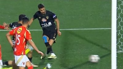 هدية لبيراميدز.. الأهلي يتعادل مع الزمالك 1/1 بالدوري المصري