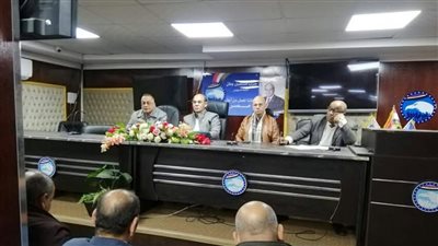 مستقبل وطن بالسويس يبحث في اجتماعه التنظيمى خطة العمل في رمضان