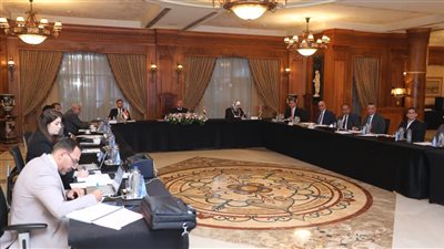 وزير الصناعة والنقل يترأس الاجتماع ال 84 لشركة الجسر العربي للملاحة بحضور وزيرة النقل الأردنية