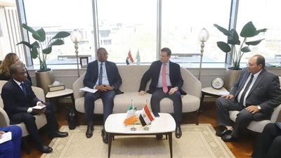 وزيرا الزراعة والثروة الحيوانية في مصر وكوت ديفوار يبحثان سبل التعاون