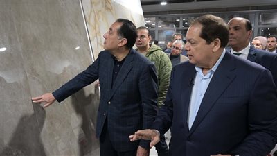 رئيس الوزراء يفتتح المرحلة الثانية من مصنع شركة 