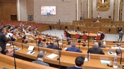 الشيوخ يناقش دراسة توصى بجذب استثمارات بمجال استغلال الطاقة الحرارية الأرضية