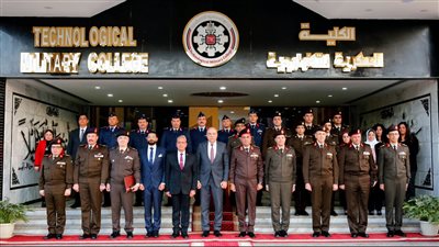 الكلية العسكرية التكنولوجية توقع عقد إتفاق مع الشركة القابضة للأكاديمية المصرية لعلوم الطيران وشركة سافز لخدمات الطيران وتطوير التعليم