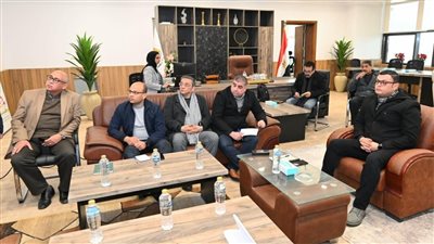وزير الإسكان يعقد اجتماعاً بمقر جهاز مدينة المنصورة الجديدة لمتابعة الموقف التنفيذى للمشروعات وأعمال التشغيل والصيانة