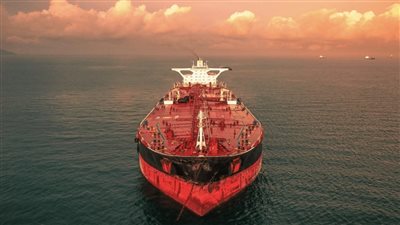 تصدير 8 آلاف طن مواد غذائية  من السويس إلي السودان