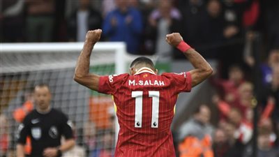 محمد صلاح يتوج بجائزة لاعب الشهر فى الدوري الإنجليزي