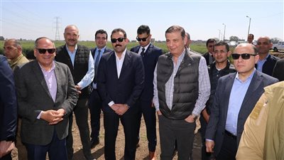وزير الزراعة ورئيس جهاز مستقبل مصر ومحافظ كفر الشيخ يتفقدون عدد من الأنشطة الزراعية بالمحافظة