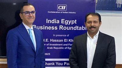 وزير الاستثمار يلتقي ممثلي مجموعة Lulu الهندية لاستعراض السياسات الاقتصادية للدولة 