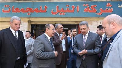 نائب وزير التموين يجري جولة بمحافظة القاهرة لمتابعة توافر السلع للمواطنين بجودة مناسبة