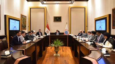 وزير الصحة يعقد اجتماعًا بشأن مشروع إنشاء شبكة وطنية متكاملة للباثولوجيا الرقمية
