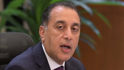 رئيس الوزراء يكشف حقيقة ما يثار بشأن بيع بنك القاهرة