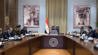 رئيس الوزراء يتابع الموقف التنفيذي لمشروعات المرافق المختلفة لـ 