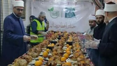 وكيل وزارة الأوقاف بالسويس يشارك في حملة 