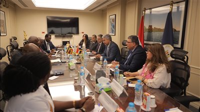 وزير السياحة والآثار يستقبل وزير السياحة والحياة البرية والآثار بجمهورية أوغندا خلال زيارته الحالية لمصر