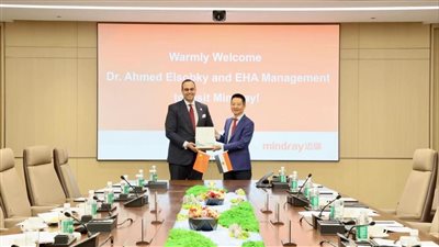 رئيس هيئة الرعاية الصحية يبحث مع 