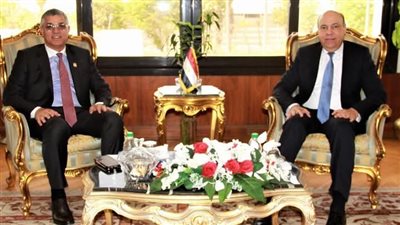  وزير الطيران يستقبل رئيس المنظمة العالمية للأرصاد الجوية(WMO) لتعزيز التعاون المشترك