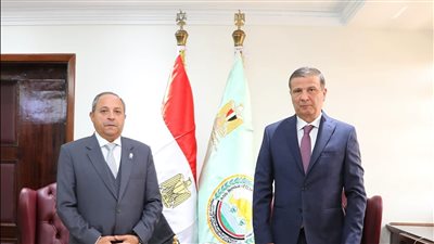 وزير الزراعة يبحث مع محافظ بورسعيد ملف تقنين الأراضي وتعزيز الخدمات البيطرية والإرشاد والتنمية الزراعية في المحافظة