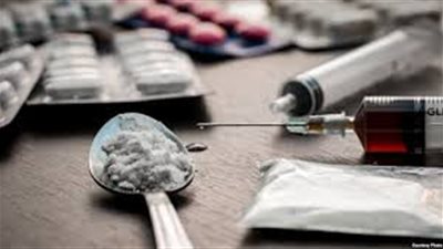 القبض على 3 أشخاص تعاطوا مواد مخدرة بإحدى الحدائق العامة بالإسماعيلية