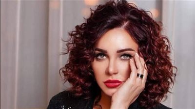 حقيقة منع سلاف فواخرجي من الظهور على القنوات السورية