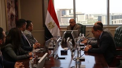  وزير الكهرباء يبحث مع مجموعة سانجرو 