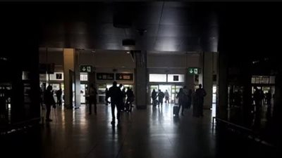 كهرباء إسبانيا: استعادة التيار قد تستغرق 10 ساعات