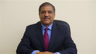 حزب السادات يهنئ عمال مصر ويشيد بدعم الدولة المصرية فى عهد الرئيس السيسى