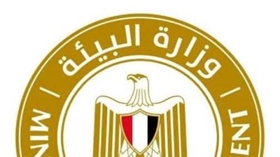  وزيرة البيئة توجه باتخاذ الإجراءات العاجلة لاحتواء تلوث بترولي قرب مدينة أبورديس