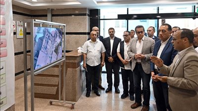 مدبولي: الحكومة تبذل قصارى جهدها لتوفير كل الإمكانات اللازمة لتطوير المُنشآت الطبية 