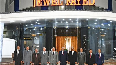 القوات المسلحة تفتتح فندق 