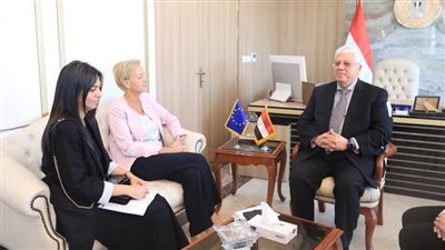 وزير التعليم العالي يبحث مع سفيرة الاتحاد الأوروبي تعزيز الشراكة المصرية الأوروبية
