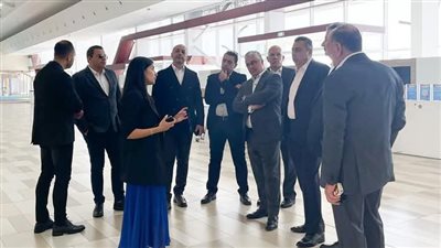 زيارة ميدانية لوفد المنطقة الاقتصادية لقناة السويس لمحطات مجموعة موانئ أبو ظبي تعزيزًا للشراكة اللوجستية