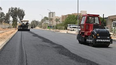 وزير الإسكان: تنفيذ 3972 وحدة سكنية وتطوير المناطق الصناعية بالعاشر من رمضان