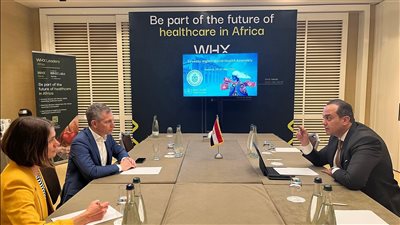 رئيس هيئة الرعاية الصحية يزور مستشفيات جامعة جنيف والمؤسسة السويسرية للابتكار والتدريب في الجراحة