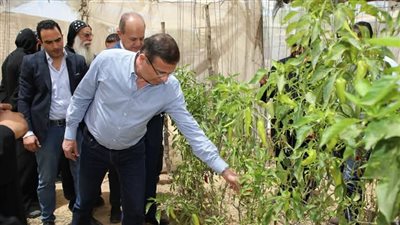 وزير الزراعة يتفقد المزارع والمشروعات الإنتاجية بدير مارمينا بالإسكندرية