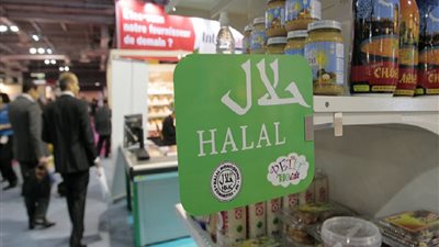 توضيح حكومي بعد جدل إعفاء منتجات غذائية أمريكية من شهادة 