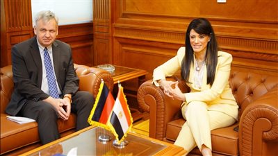 المشاط تعقد اجتماعًا ثنائيًا مع السفير الألماني بالقاهرة لبحث تعزيز العلاقات الاقتصادية المصرية الألمانية