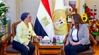 وزيرتا التنمية المحلية والبيئة تتابعان عمل منظومة المخلفات الصلبة بالمحافظات