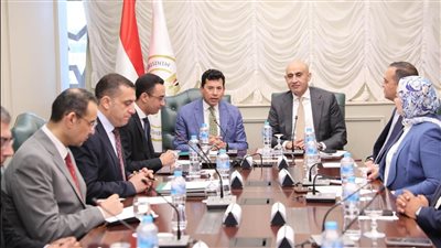 - وزير التربية والتعليم يبحث مع وزير الشباب والرياضة سبل تعزيز التعاون لإطلاق دوري المدارس على مستوى الجمهورية 