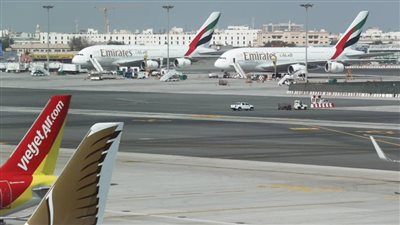 شركات الطيران العالمية تحذر من الرسوم الجمركية الأمريكية